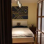 Elite - Urban Chic & Terrace Apartman
