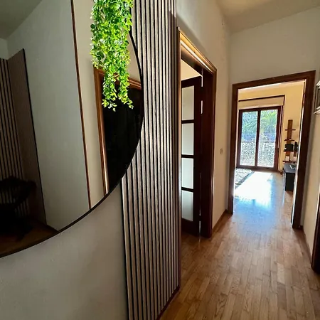 Elite - Urban Chic & Terrace Apartman