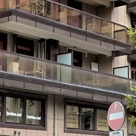 Elite - Urban Chic & Terrace Apartman *