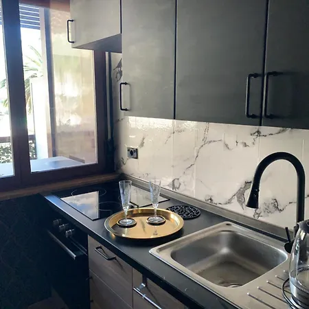 Elite - Urban Chic & Terrace