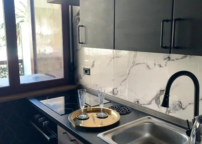 Elite - Urban Chic & Terrace